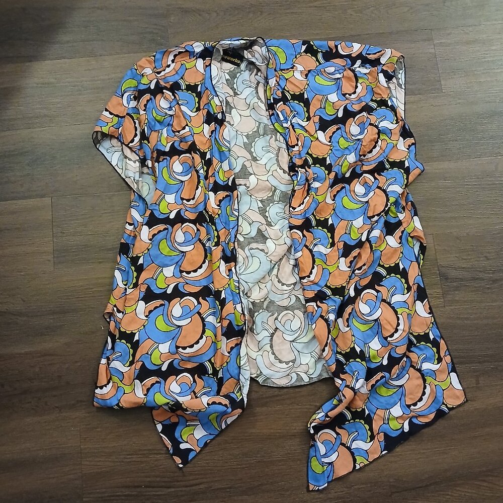 RARE NOOWORKS FLOWER POWER KIMONO SHAWL GUC DESIGNER US M/L